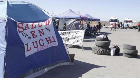 Por el largo conflicto en Neuquén, empresas de servicios petroleros suspenden contratos