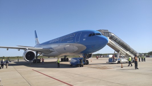 Por la pandemia, Aerolíneas suspende vuelos a Cancún, Punta Cana y Río de Janeiro