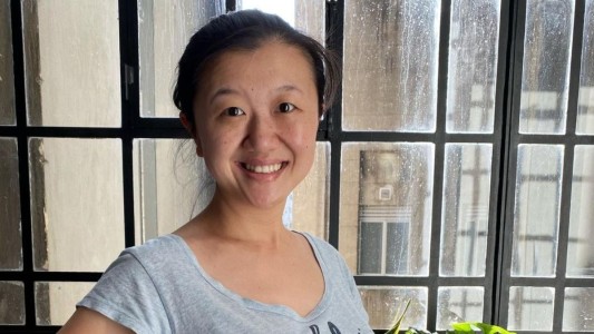 Karina Gao fue mamá tres meses después de haber estado en coma por coronavirus