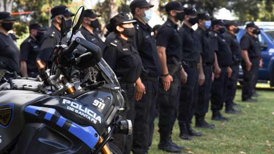 Ingresan 1621 aspirantes a la Policía de Santa Fe: mil son mujeres
