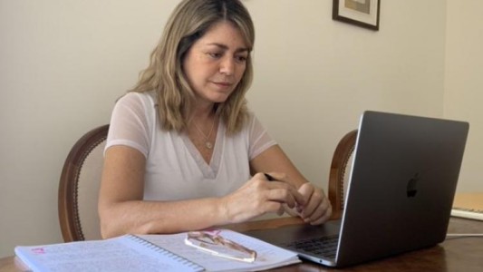 Tras el escándalo, la diputada Estela Regidor pidió licencia