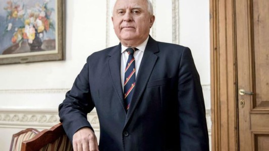 El exgobernador de Santa Fe, Miguel Lifschitz continúa en terapia intensiva con un cuadro crítico