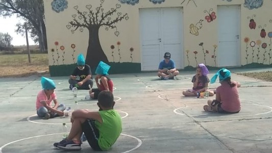 "Lo que hay que evitar es la circulación y la escuela produce circulación"