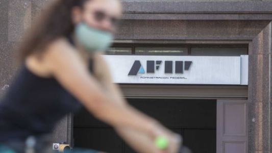 Oficial: ya rige la prórroga para el pago de Ganancias para empresas