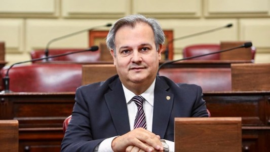 Farías: "Tenemos que acompañar al Gobierno desde la Legislatura"