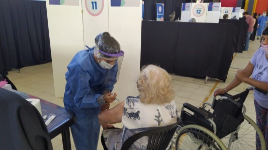 Habrá vacunación durante el fin de semana con primeras dosis de Sputnik V