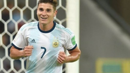 Scaloni convocó tres jugadores de River y sorprendió con Julián Álvarez