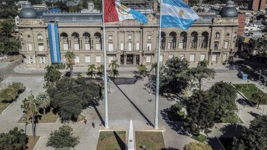 El gobernador encabezará el acto por los 211 años de la Revolución de Mayo