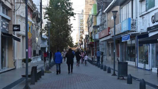 "Lo peor que podemos hacer es negar la existencia de la pandemia"