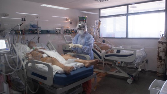 Coronavirus: el 86% de los pacientes internados en terapia no están vacunados