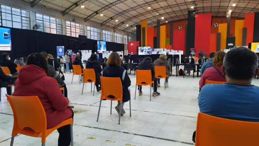 Sigue en la jornada de hoy la campaña de vacunación en la ciudad con casi 4000 turnos