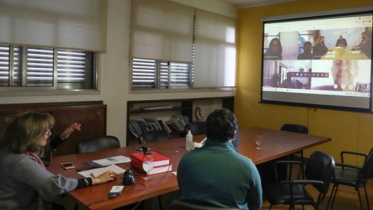 Perotti y Ferraresi firmaron convenios para la construcción de 237 viviendas del Procrear II