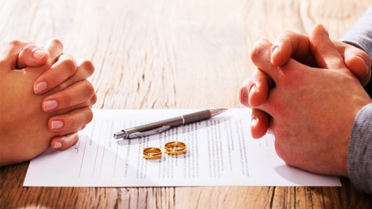 Por la pandemia, por primera vez hubo más divorcios que casamientos en CABA