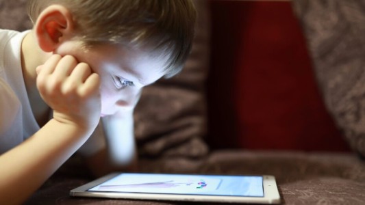 ¿Cómo darse cuenta que uno se está volviendo adicto a las tecnologías?