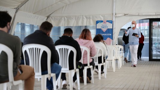 Covid-19: Santa Fe amplió la capacidad de los vacunatorios
