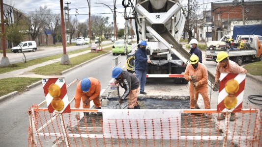 Continúa a buen ritmo el Plan de Bacheo en las avenidas de la ciudad de Santa Fe