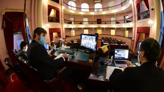 Diputados concluyó su sesión tras aprobar proyectos de género, tarifas y cupo laboral trans