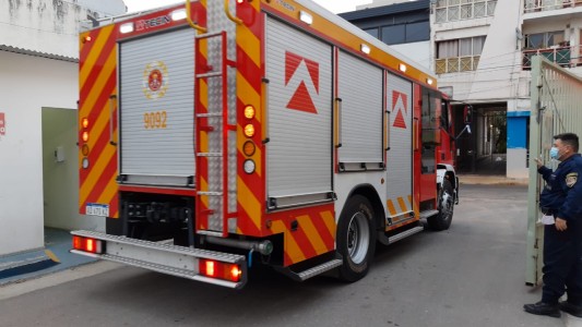 Un herido leve por un incendio en una sala Covid en un hospital de Córdoba