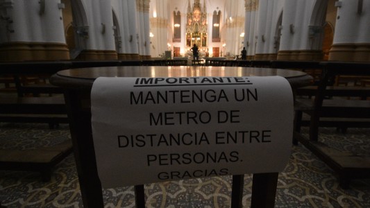 La provincia habilitó actividades religiosas en espacios cerrados