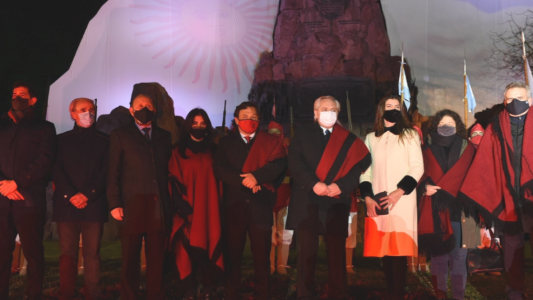 Alberto Fernández encabezó el homenaje al general Güemes en Salta