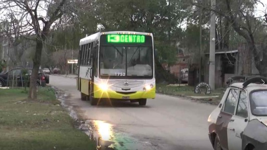 “El pasajero es el rehén”: por la inseguridad, la Línea 13 recortó recorridos nocturnos