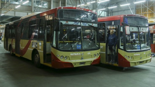 Lanzan un Programa para la contratación de mujeres como choferes de colectivos y micros