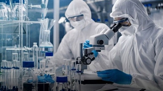 Variante Épsilon: "a este ritmo vamos a cubrir el abecedario griego” en pocos días