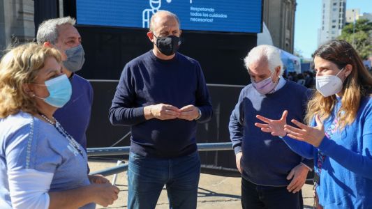 “Ante el primer síntoma, hisopémonos con las mismas ganas que salimos a festejar el sábado”