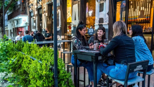 Los gastronómicos piden extender el horario para el Día del Amigo