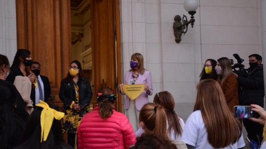 Piden a la provincia que reglamente la Ley de Endometriosis