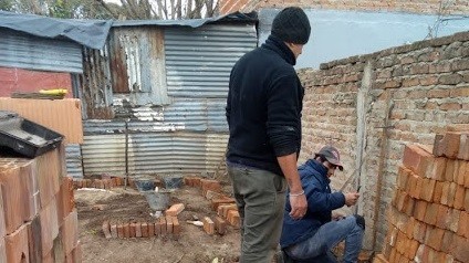 "Un techo para Alex": campaña para un joven de B° Cabal que quedó en estado vegetativo