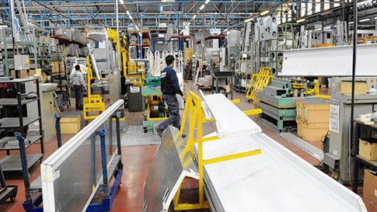 Durante el primer semestre del 2021, se recuperaron 32 mil empleos en la industria