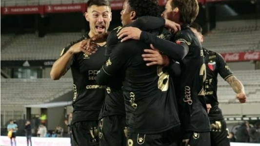 El campeón puso todas las fichas: Colón le ganó a River 2 a 1 en el Monumental