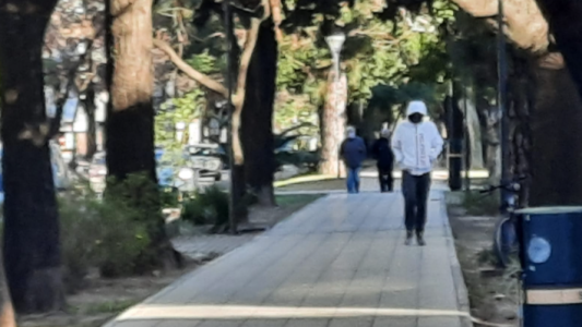 La semana arranca soleada pero con sensación térmica bajo cero en la ciudad