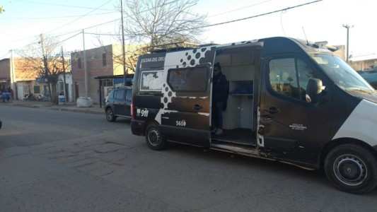 Homicidio en la ciudad: esperaba la apertura de un comercio y lo acribillaron