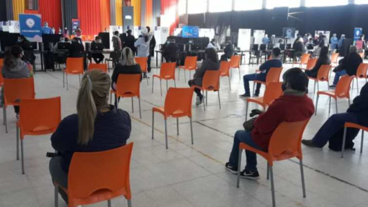 Se vuelve a vacunar en la Esquina Encendida y se otorgaron más de 5 mil turnos