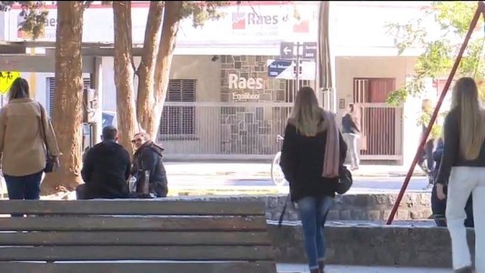 Día del Amigo: ante las restricciones nocturnas, los santafesinos disfrutaron del sol