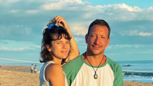 Nico Vázquez publicó una tierna foto junto a Gimena Accardi: "Hace 14 años atrás..."