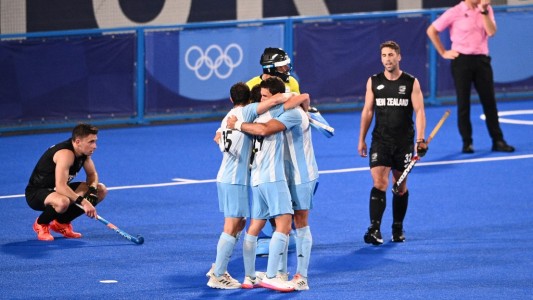 Los Leones se ilusionan: golearon y se metieron en cuartos de los Juegos Olímpicos