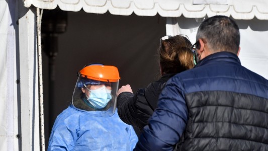 Cinco detenidos en Córdoba por propagar la variante Delta del coronavirus