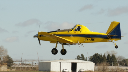 Finalizó el operativo para combatir incendios frente a Villa Constitución