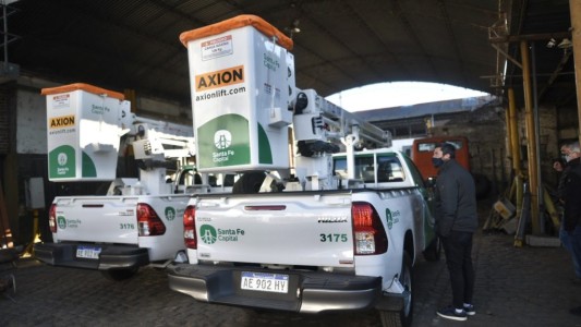 La Municipalidad incorporó dos vehículos para tareas de alumbrado público