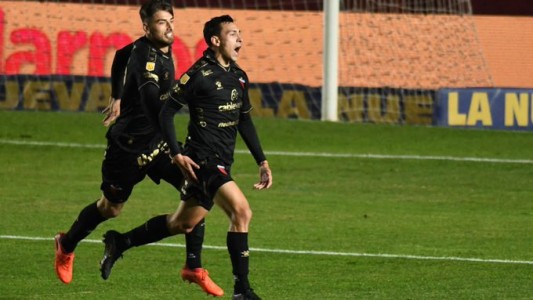 Un derechazo de Meza llevó a Colón a la cima del campeonato