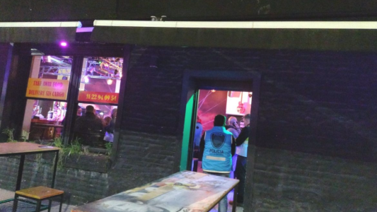 Detuvieron a dos encargadas de un restaurante de Palermo: había una fiesta clandestina con 100 personas
