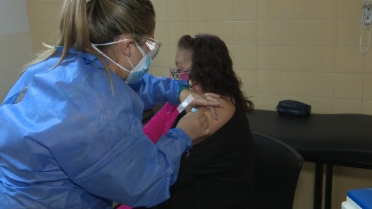 Así es la jornada de vacunación en feriado en la ciudad