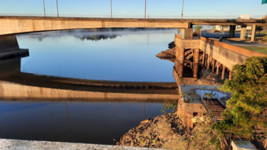 Bajante del Paraná: el nivel del río marcó un récord histórico frente al puerto local