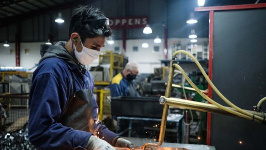 “Inserción laboral real” para jóvenes: cómo acceder a los programas del Gobierno Provincial