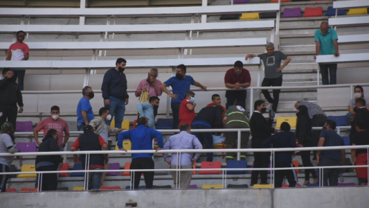 Falleció un dirigente de Atlético Güemes en las escaleras del estadio a minutos de que comience el partido