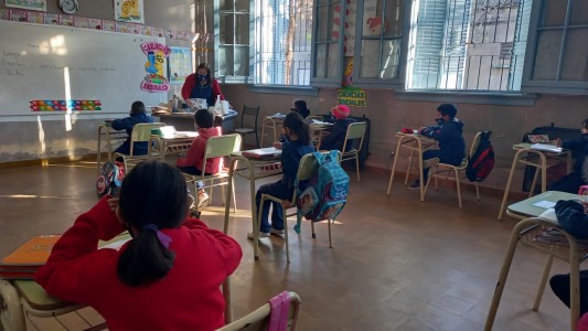 Así fue el primer día de clases sin alternancia en las burbujas y con nuevos protocolos