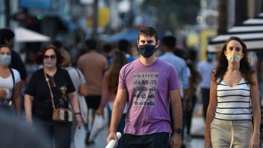 Coronavirus en Santa Fe: advierten que la “tercera ola” podría llegar a fines de septiembre